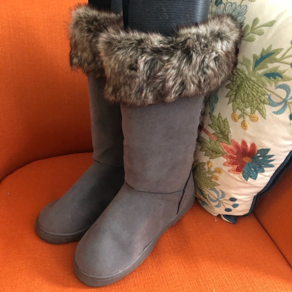 NWT ADORABLE Rampage, fully lined boots ❤️